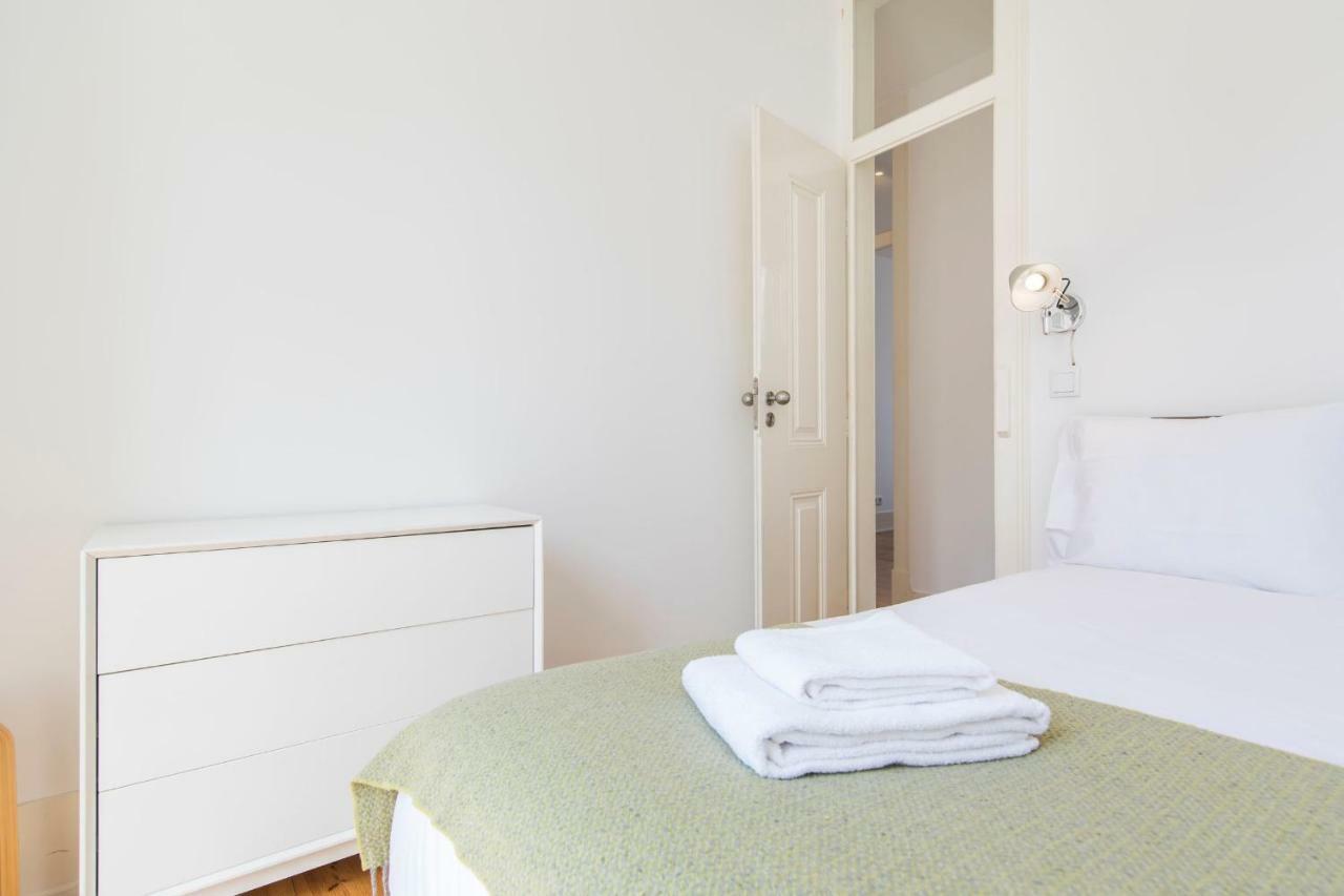 Lovelystay - Sunny Santa Catarina II Lisboa Exterior foto
